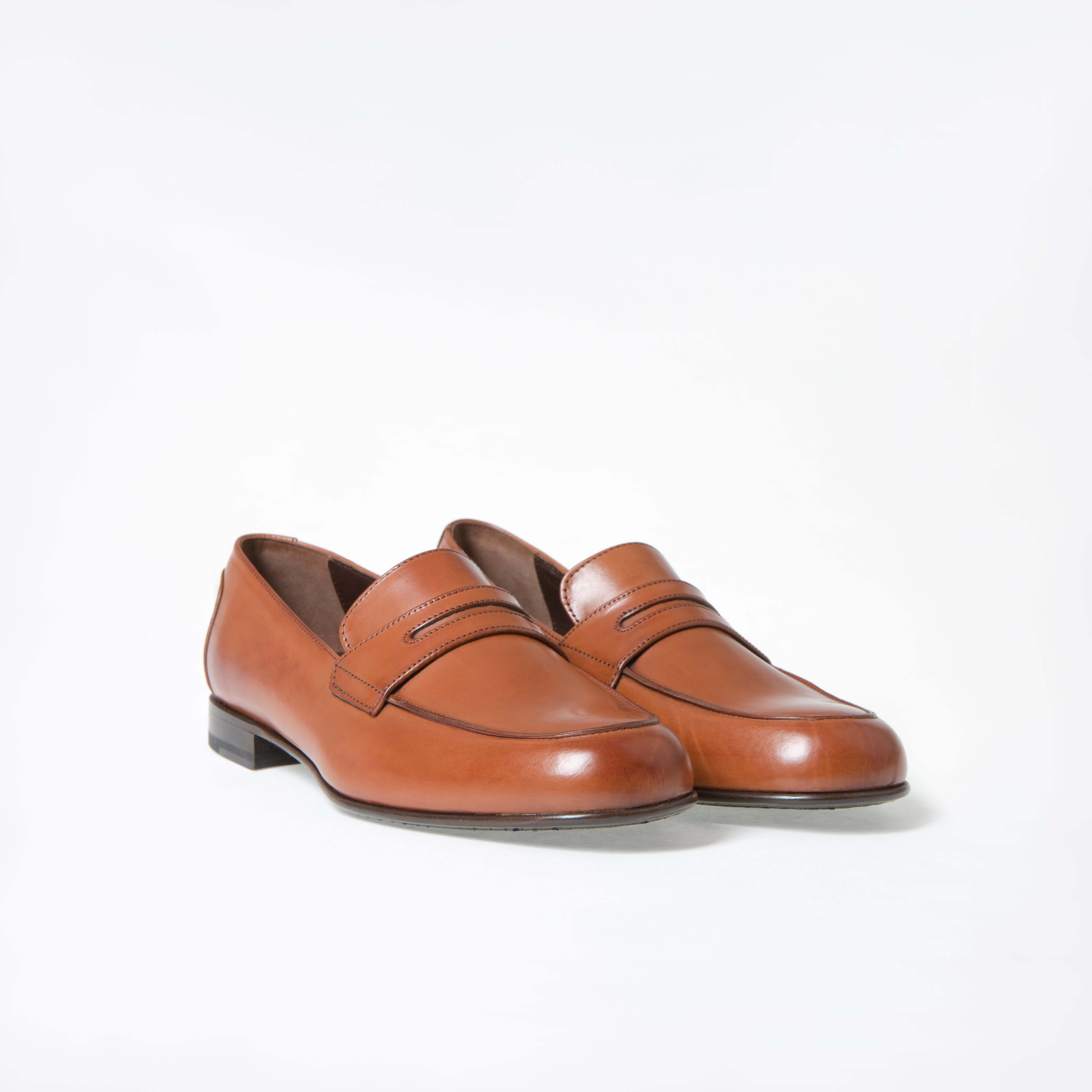 Mocassin Serge en cuir de veau lisse camel